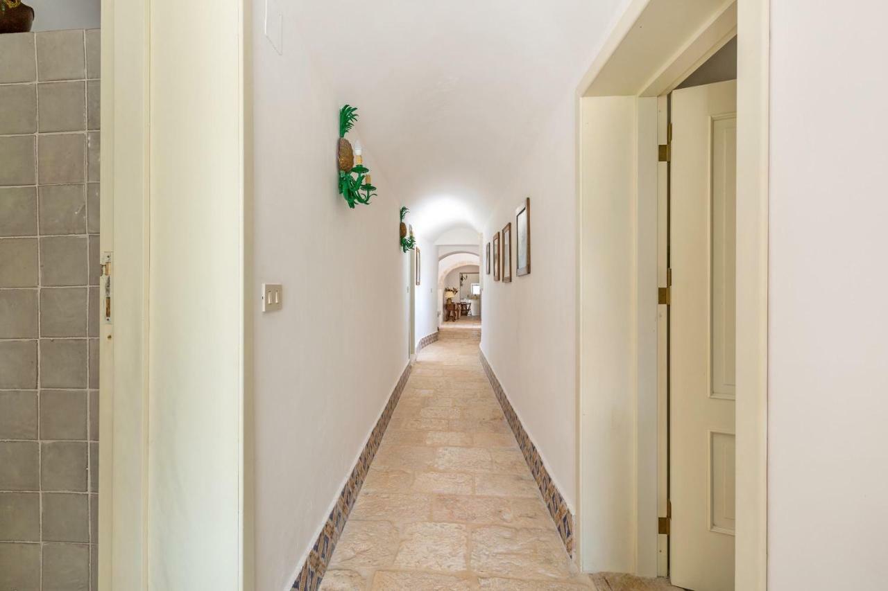 Trullo Il Karrubo Vila Ostuni Exterior foto